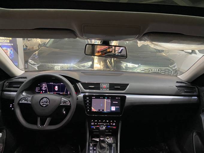 Skoda Superb 23 Skoda Express Modifications TSI280 DSG Premium Edition | Арт. CN-11628 — изображение 4