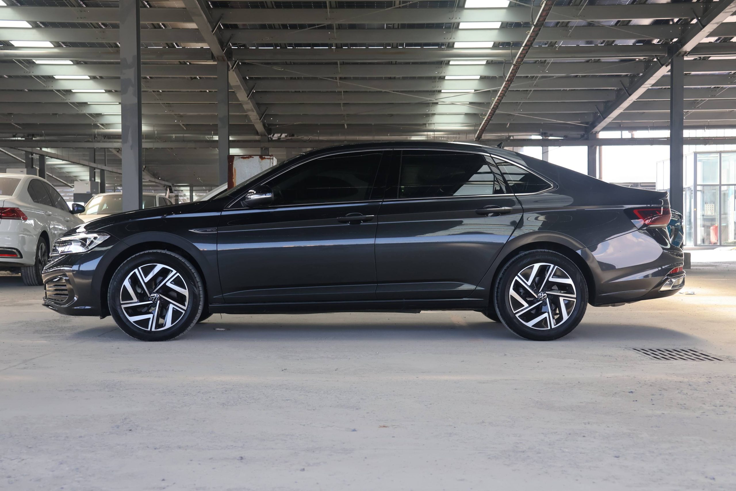 Volkswagen Sagitar 2023 280TSI DSG Transcend Plus Edition | Арт. CN-11616 — изображение 6