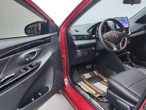 Toyota YARiS L Yaris L 2022 Yaris L X 1. 5L CVT Luxury PLUS Edition | Арт. CN-11079 — изображение 4