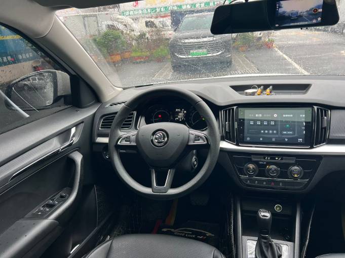 Skoda Kamiq 2022 1. 5L Automatic Comfort Enjoyment Edition | Арт. CN-11612 — изображение 4