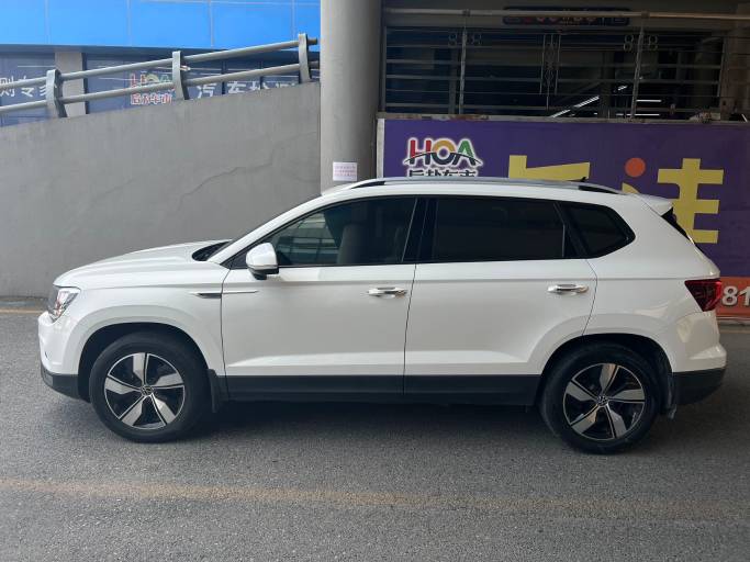 Volkswagen Tharu 2022 280TSI Two-wheel Drive Comfort Edition | Арт. CN-11017 — изображение 17