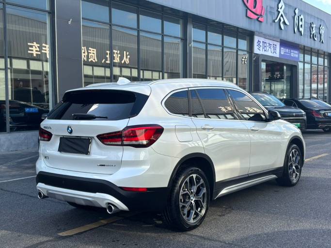 BMW X1 2022 sDrive20Li Premium Model | Арт. CN-11064 — изображение 8