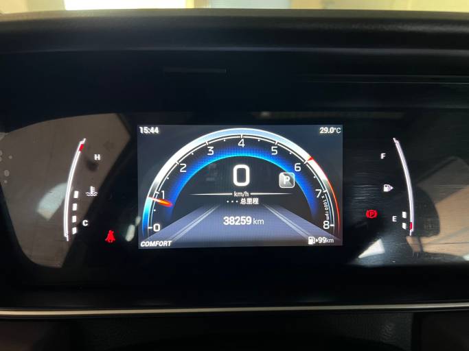 GAC Trumpchi M6 2021 PRO 270T Auto Luxury Edition | Арт. CN-11171 — изображение 4