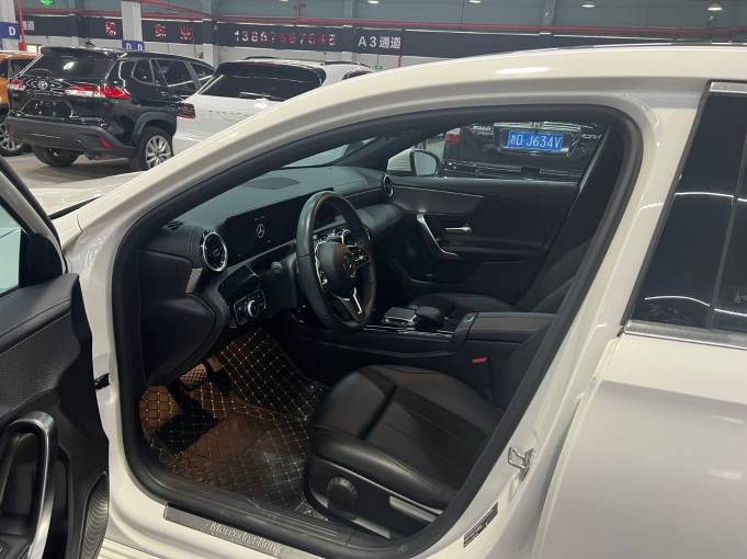 Benz Level A 2022 Mercedes -Benz A180L Sport | Арт. CN-11414 — изображение 7