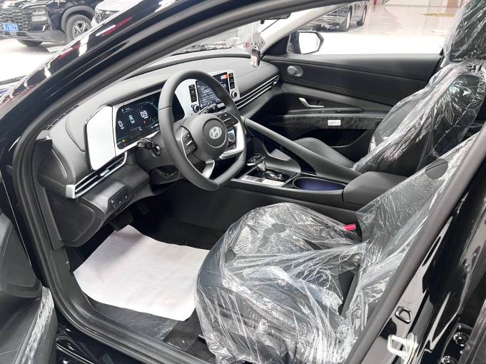 Hyundai Elantra 2023 1. 5L CVT GLX Elite Edition | Арт. CN-11377 — изображение 10
