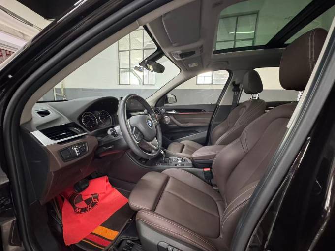 BMW X1 2022 X1sDrive20Li 1. 5T Fashion Model Automatic transmission | Арт. CN-11013 — изображение 15
