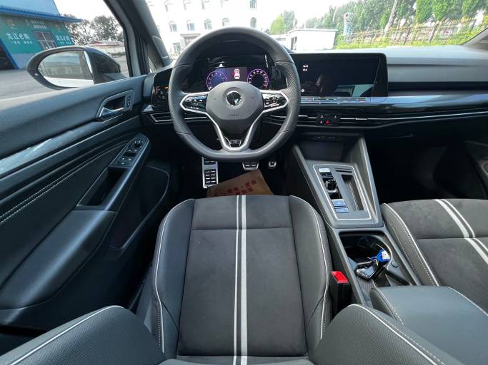 Volkswagen Golf 2021 280TSI DSG R-Line | Арт. CN-11568 — изображение 11