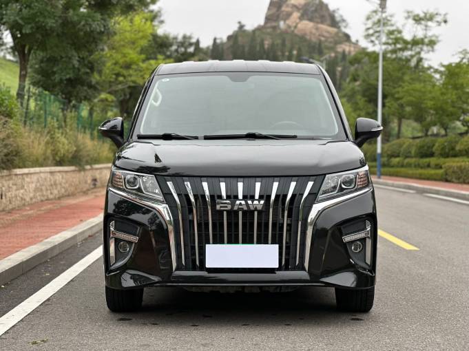 BAIC M7 Ace Ruisheng 2023 2. 0L Automatic long -axis business type 7 seats | Арт. CN-11159 — изображение 2