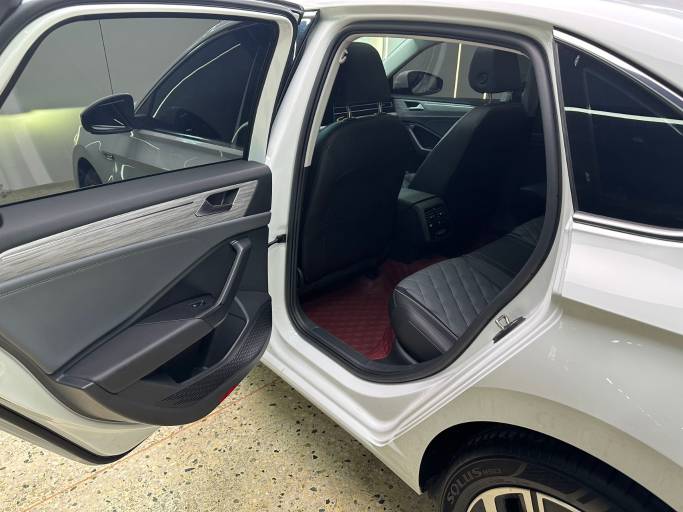 Volkswagen Sagitar 23 Public Sagitar 280TSI DSG Transcendent Edition | Арт. CN-10885 — изображение 10