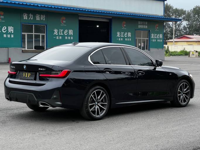 BMW Series 3 2024 320i M Sport Package | Арт. CN-11566 — изображение 3