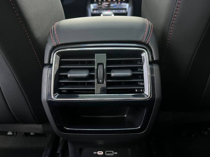 Skoda Karoq 2022 Skoda Korok 280TSI Premium Edition | Арт. CN-11405 — изображение 6