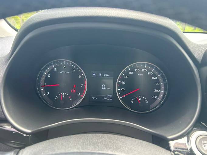 Kia Stonic 2021 1. 4L Automatic Fun Enjoyment Edition | Арт. CN-11677 — изображение 4