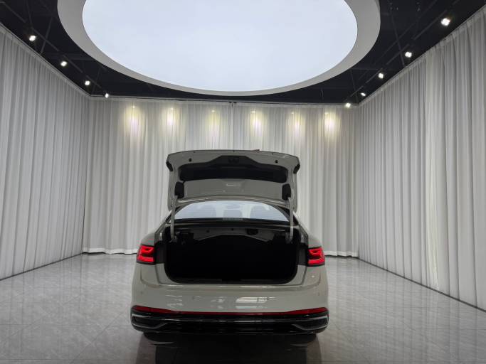 Volkswagen Sagitar 2023 280TSI DSG Transcend Plus Edition | Арт. CN-11065 — изображение 19