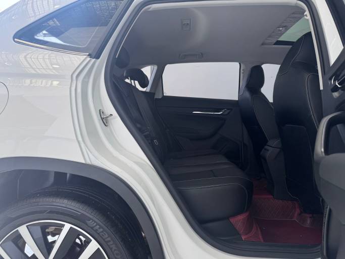 Skoda Kamiq 2022 1. 5L Automatic Comfort Enjoyment Edition | Арт. CN-10977 — изображение 18