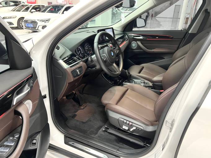 BMW X1 2022 sDrive20Li Premium Model | Арт. CN-11058 — изображение 8