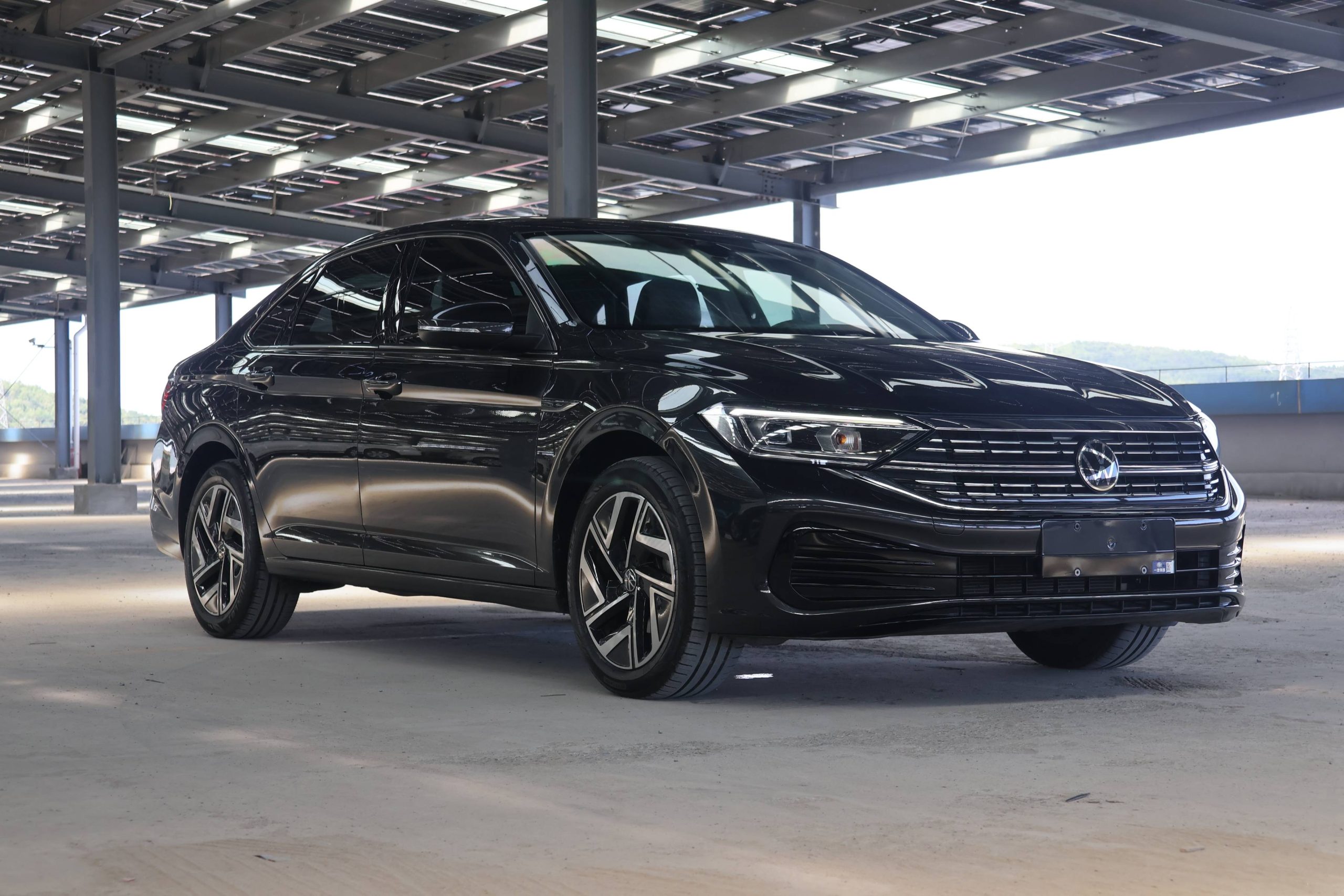 Volkswagen Sagitar 2023 280TSI DSG Transcend Plus Edition | Арт. CN-11616 — изображение 4