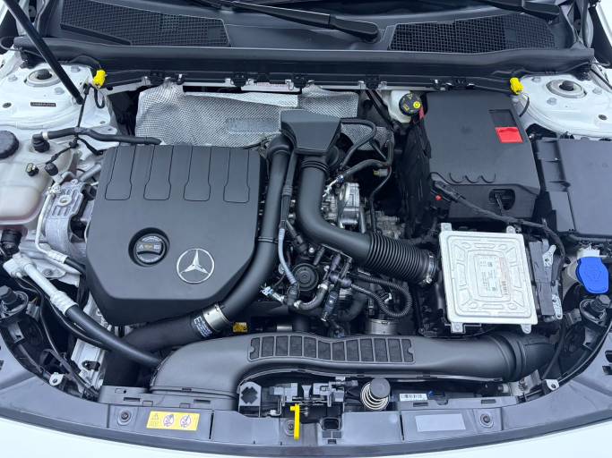 Benz Level A 2022 A 180 L Sports Sedan | Арт. CN-11415 — изображение 15