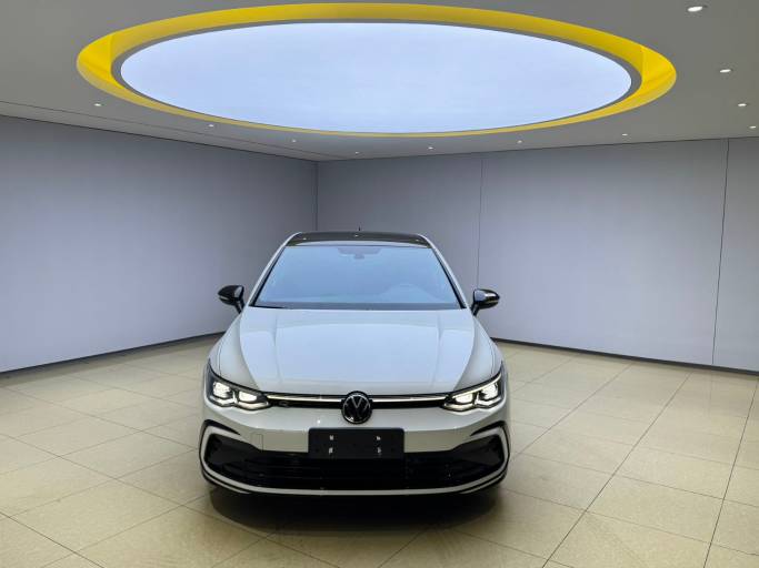 Volkswagen Golf 2023 280TSI DSG R-Line | Арт. CN-11673 — изображение 5