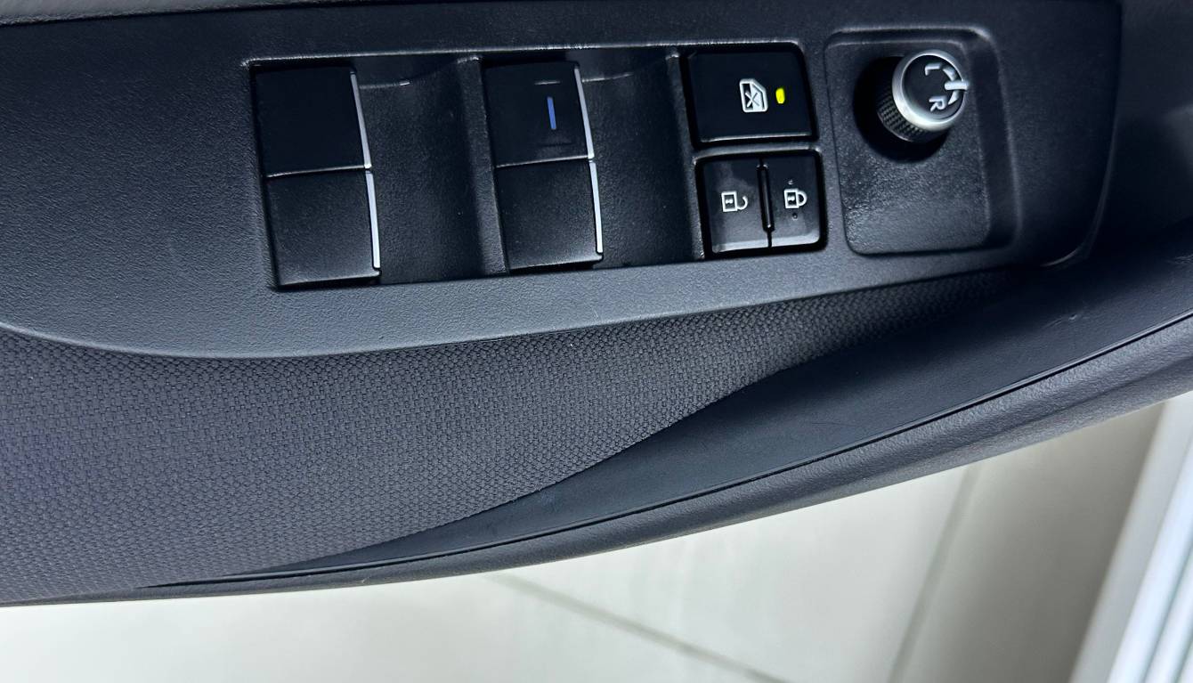 Toyota Corolla 2023 1. 2T Elite Edition | Арт. CN-11057 — изображение 18