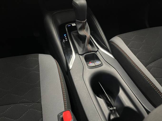 Toyota Corolla 2021 1. 2T S-CVT Elite PLUS Edition | Арт. CN-9423 — изображение 20