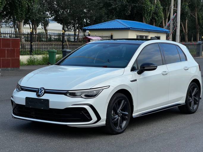 Volkswagen Golf 2021 280TSI DSG R-Line | Арт. CN-11568 — изображение 2
