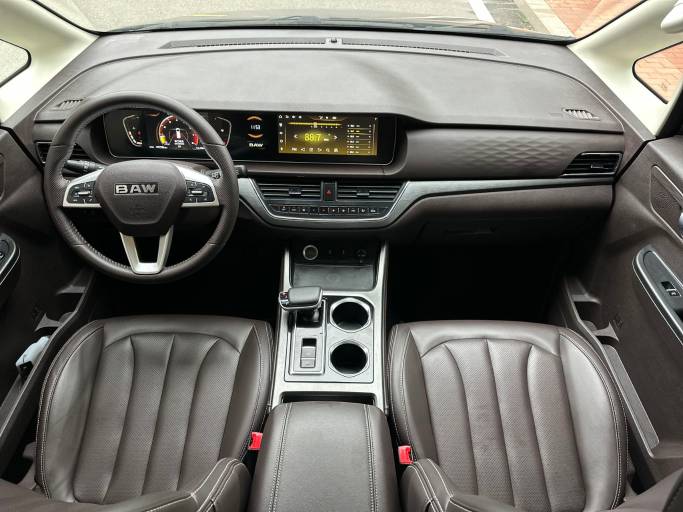BAIC M7 Ace Ruisheng 2023 2. 0L Automatic long -axis business type 7 seats | Арт. CN-11159 — изображение 14