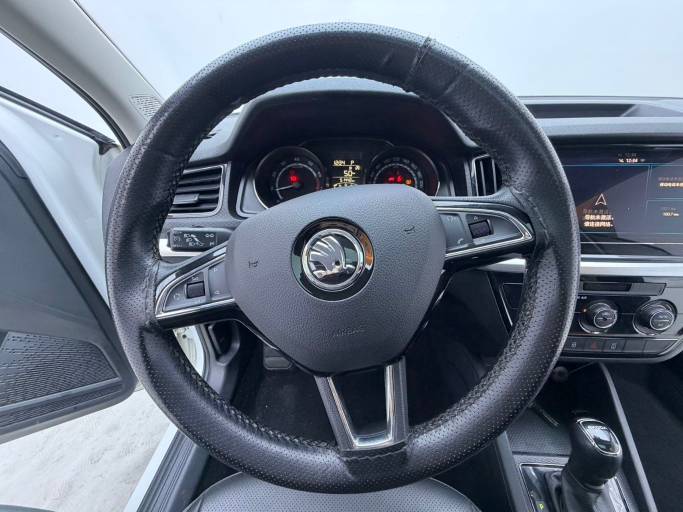 Skoda Kamiq 2022 Kamiq 1. 5L Automatic Comfort Enjoyment Edition | Арт. CN-11569 — изображение 8