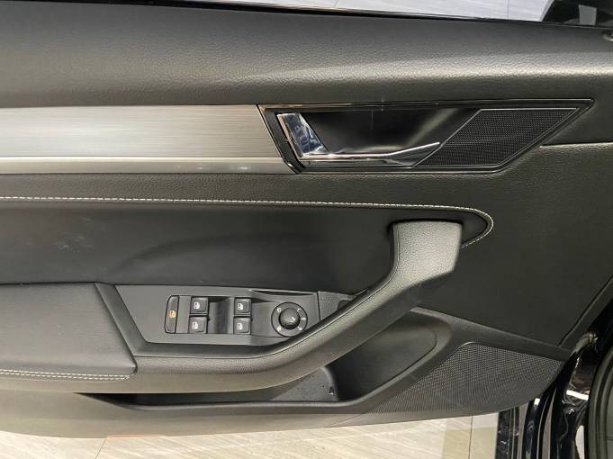 Skoda Superb 23 Skoda Express Modifications TSI280 DSG Premium Edition | Арт. CN-11628 — изображение 11