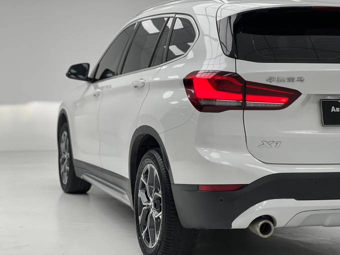 BMW X1 2022 sDrive20Li Premium Model | Арт. CN-11024 — изображение 11
