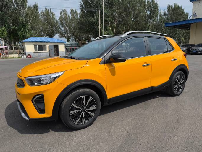 Kia Stonic 2021 1. 4L CVT Sunroof Model | Арт. CN-11158