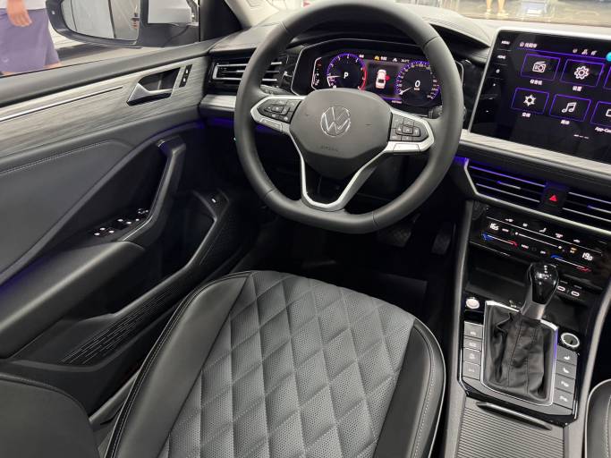 Volkswagen Sagitar 2023 280TSI DSG Surpass Edition | Арт. CN-11582 — изображение 10