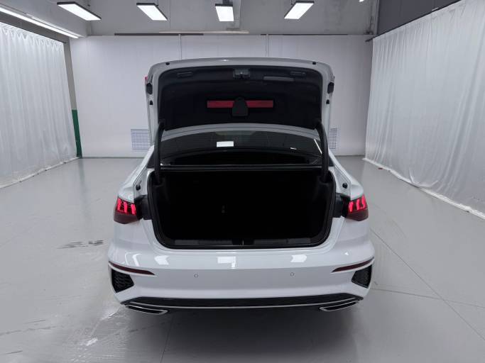 Audi A3L 2023 Limousine 35TFSI Fashion Sport Edition | Арт. CN-11639 — изображение 17