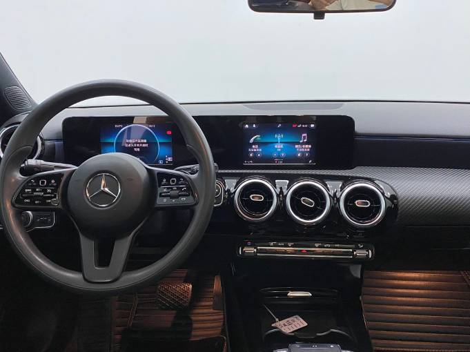 Benz Level A 2022 A 180 L Sports Sedan | Арт. CN-11420 — изображение 11