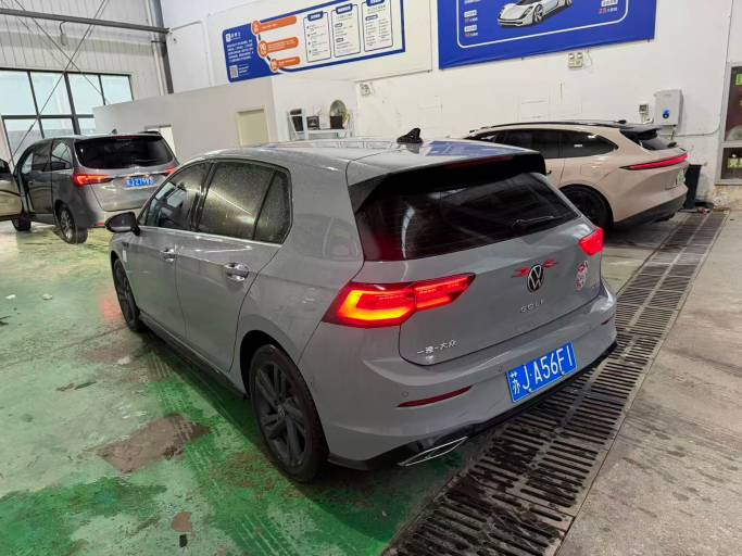 Volkswagen Golf 2023 280TSI DSG R-Line Lite | Арт. CN-11128 — изображение 2