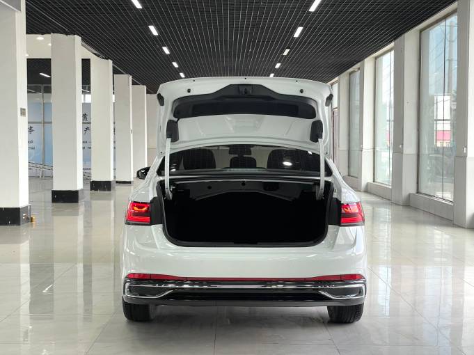 Volkswagen Sagitar 2023 280TSI DSG Surpass Lite Edition | Арт. CN-11167 — изображение 8