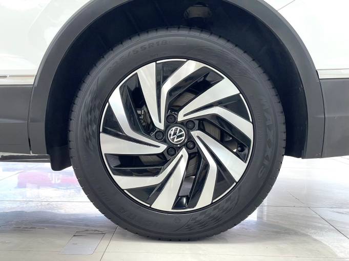 Volkswagen Tiguan L 2023 280TSI Automatic 2WD Trendy Creation Limited Edition | Арт. CN-11392 — изображение 18