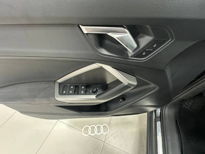 Audi Q3 2023 35 TFSI Fashion Dynamic Type | Арт. CN-11682 — изображение 12