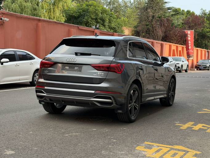 Audi Q3 2022 35 TFSI Fashion Dynamic Type China VI Emission Standard | Арт. CN-11671 — изображение 18