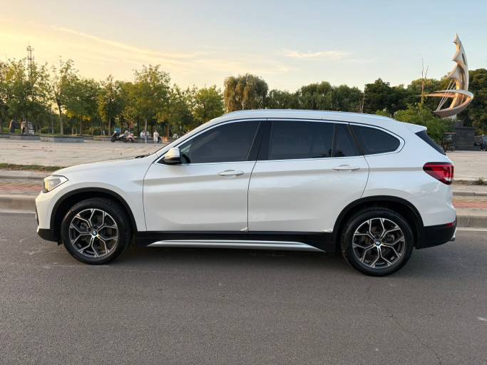 BMW X1 2022 sDrive 20Li Fashion | Арт. CN-9441 — изображение 9