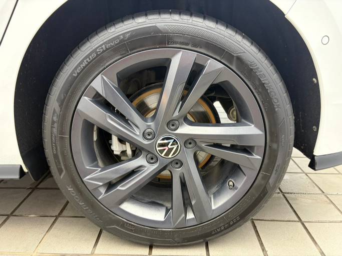 Volkswagen Golf 21 280TSI DSG R-Line | Арт. CN-11657 — изображение 22