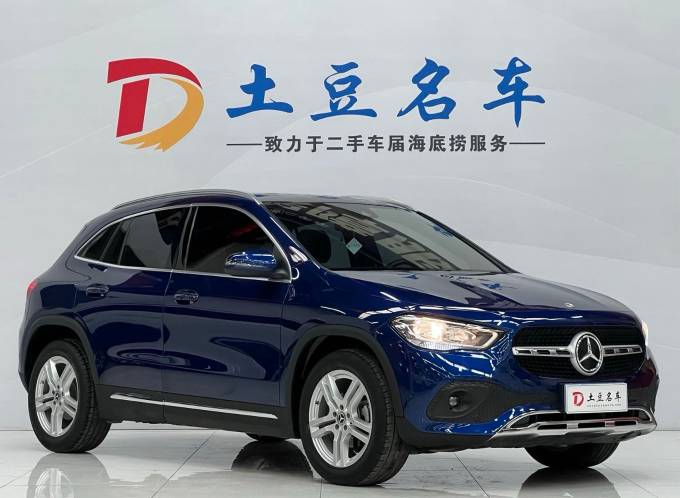 Benz GLA 2022 Mercedes -Benz GLA 180 | Арт. CN-11062 — изображение 3