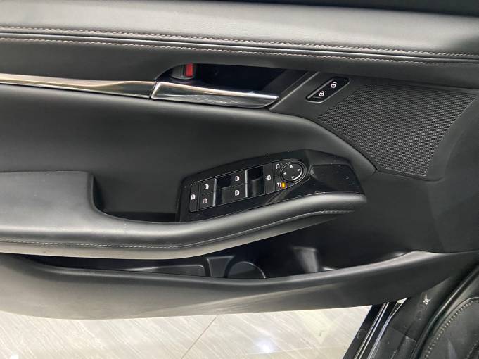 Mazda 3 Mazda3 Axela 2022 Mazda 3 Mazda3 Axela 2. 0L automatic mass flare type | Арт. CN-11031 — изображение 16
