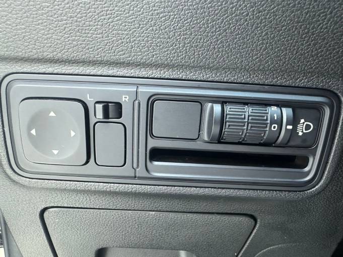 Geely Vision X3 2021 PRO 1. 5L CVT Prestige Edition China VI Emission Standard | Арт. CN-11130 — изображение 21