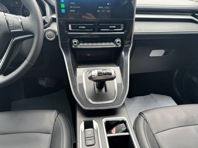 Haval M6 2021 PLUS 1. 5T DCT Premium Smart Connection Type | Арт. CN-11485 — изображение 12