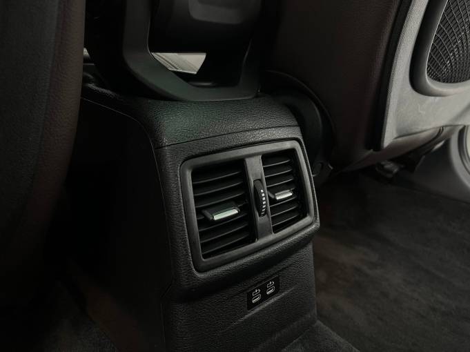BMW X1 2022 sDrive20Li Premium Model | Арт. CN-11024 — изображение 25