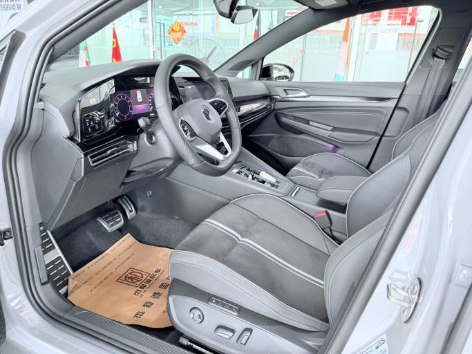 Volkswagen Golf 23 280TSI DSG R -line lite | Арт. CN-11427 — изображение 14
