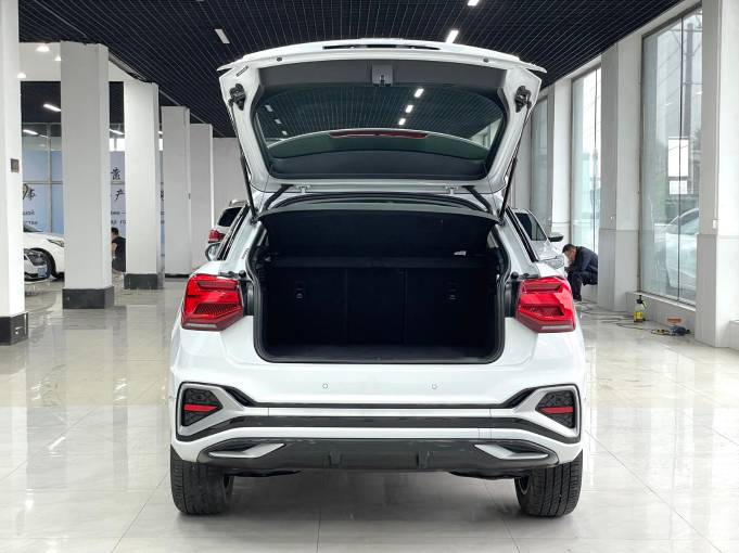 Audi Q2L 2022 35 TFSI Progressive Dynamic Type China VI Emission Standard | Арт. CN-9031 — изображение 13