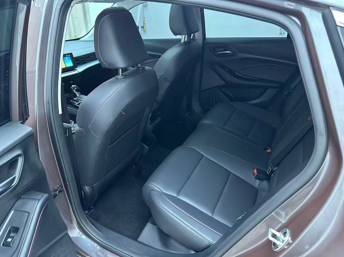SAIC Maxus MG5 2023 5 180DVVT CVT Luxury Edition | Арт. CN-11348 — изображение 8