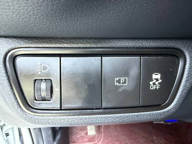 Kia K3 2023 1. 5L CVT Luxury Edition | Арт. CN-7069 — изображение 8
