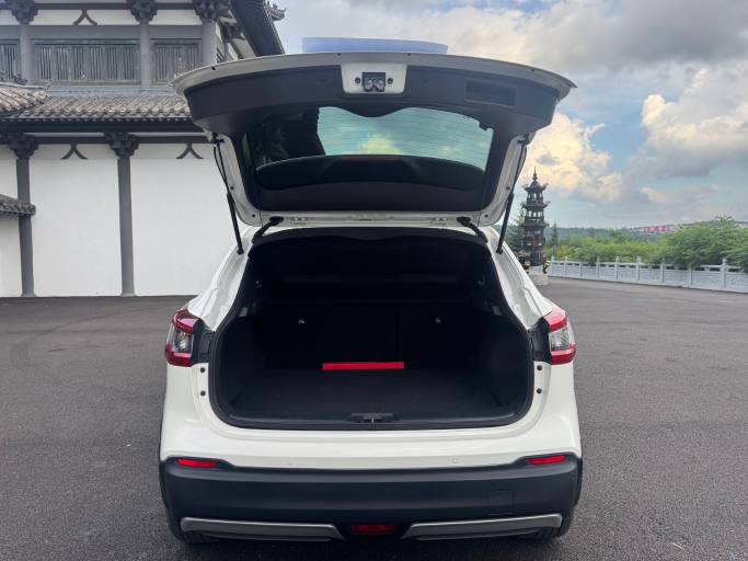 Nissan Qashqai 2022 2. 0L CVT XV Prem. Premium Edition China VI Emission Standard | Арт. CN-11439 — изображение 11